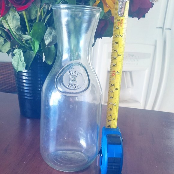 Clear Glass Carafe - Picture 1 of 2